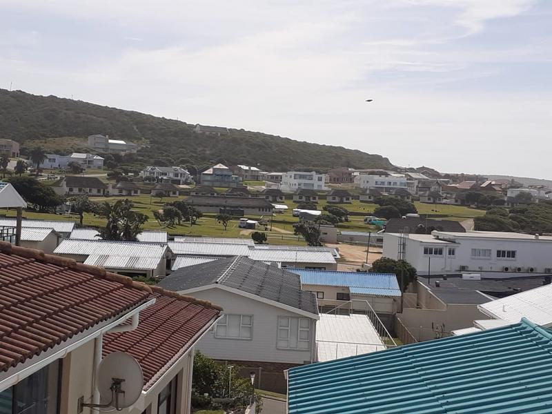 8 Bedroom Property for Sale in Jongensfontein Western Cape